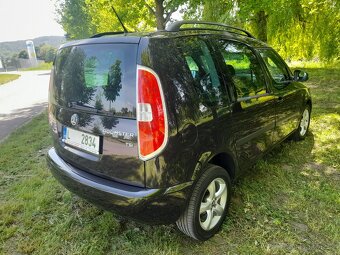 ROOMSTER 1.2 TSI, R.V. 2013 - 5