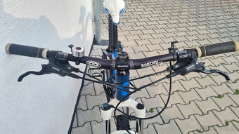 CUBE Analog 29, Hydraulické brzdy, Shimano Deore, Rám 15 - 5