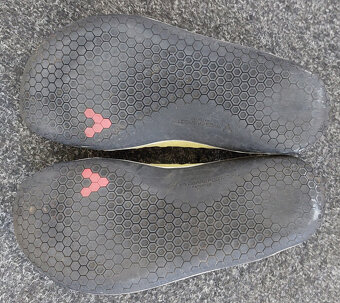 Vivobarefoot Stealth 44 - 5