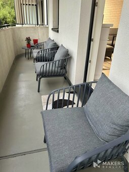 Pronájem bytu 1+kk 42 m² Nad Kolčavkou, Praha - Libeň - 5