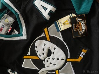 Teemu Selänne 8 Anaheim Mighty Ducks - 5
