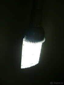 PROFI vysokovýkonná LED žárovka Sunwave 30W - 5