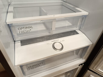 Chladnička s mrazničkou Samsung RB38T676CS9 203cm pův.c.19k - 5