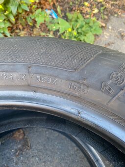 195/60 R16 89H Kleber 2x5,5mm dot0624 Letní - 5