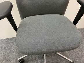 Kancelářská židle - Vitra ID Trim (Pc 31300,-) NOVÁ - 5