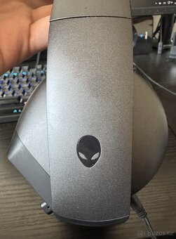 Herní sluchátka Alienware AW510H - 5