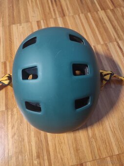 Freestyle koloběžka Slamm Assault V5 + helma - 5