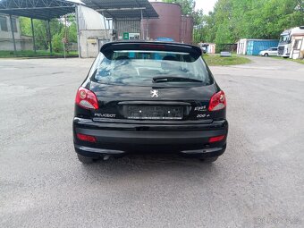 Peugeot 206 + - 5