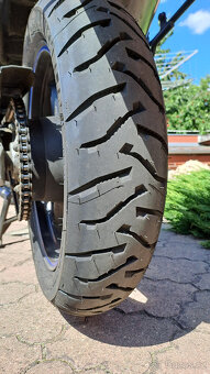 Suzuki DL 650 V-Strom - 5