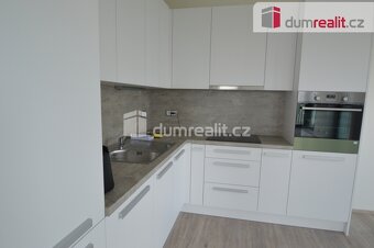 Pronájem 2+kk 72m2 Praha 3 Žižkov novostavba parking sklep n - 5
