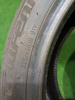 4Ks NOVE letni 225/45/18 Laufenn - 5