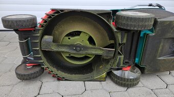 Sekačka Bosch Rotak 37 LI na náhradní díly - 5
