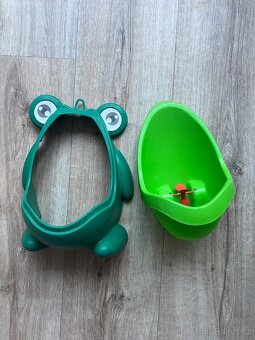 Dětský nočník / záchod / pisoár na pověšení. žába - 5