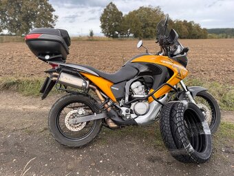 Honda Transalp 700 - ABS, PNEU, BATERIE, OLEJ a STK - 5