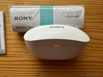 Bezdrátová sluchátka SONY WF-SP800N bílá - 5