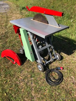 CIRKULÁRKA S KOLÉBKOU - 5