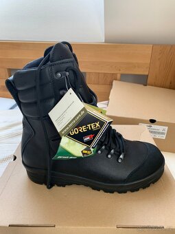 NOVÉ VOJENSKÉ ECWCS GORETEXOVÉ KANADY velikost 28,5 a 29,5 - 5