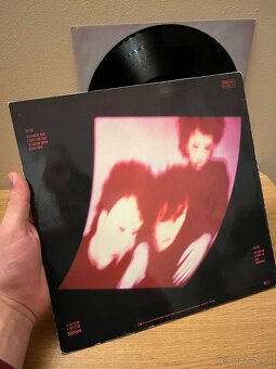 The Cure – Pornography - 5