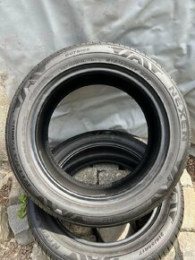 215/55/17 94V 2KS letní pneu Nexen R17 - 5