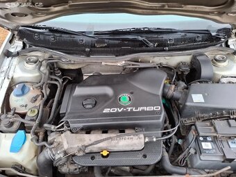 Škoda Octavia Combi 1.8T 110Kw - 5
