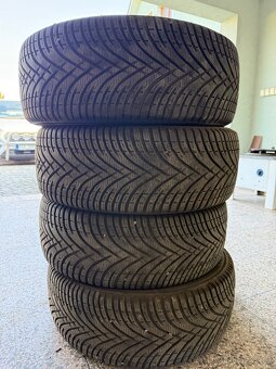 Zimní pneu pneumatiky 215/50 R18 - 5