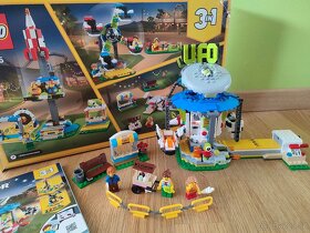 LEGO Creator 31095 Pouťový kolotoč - 5
