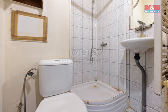 Prodej bytu 1+kk, 23 m², Sokolov, ul. Heyrovského - 5