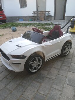 Dětské elektrické autíčko - 5