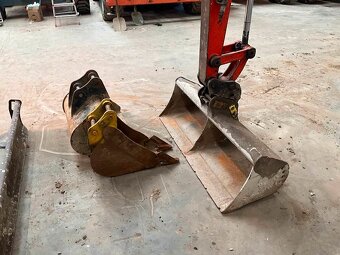 Minibagr Kubota KX027-4 - 5