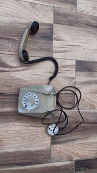 Prodám telefon z roku 1976 - 5