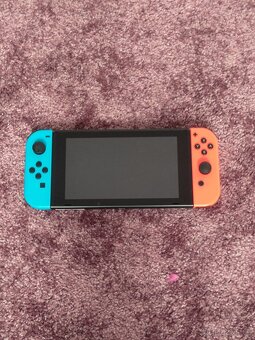 Nintendo Switch - 5