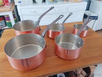 VINTAGE KVALITNÍ MĚDĚNÉ HRNCE TOURNUS FRANCIE 70.LÉTA - 5