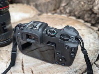 Canon EOS RP + EF 17-40 - 5