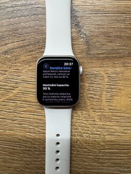 Apple Watch SE 2 - 5