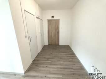 Byt 2+1 s lodžií - 5