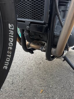 Triumph Street twin 900 - 5