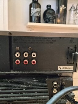 Prodám starší věž technics - 5