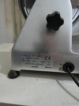 Nářezak kráječ - 5