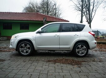 Toyota RAV4 2.2l D-CAT 180 Premium - 5