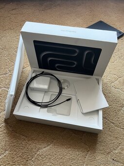 Predam MacBook Pro M4 Max 16-palcov - 5