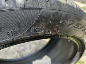 Letni pneu Pirelli 275/35R19 - 5