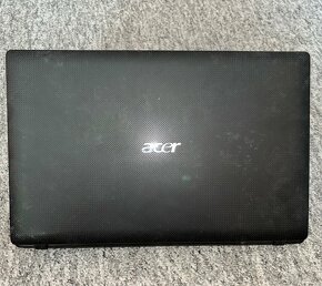 Acer Aspire 5742G - Core i3 - 5