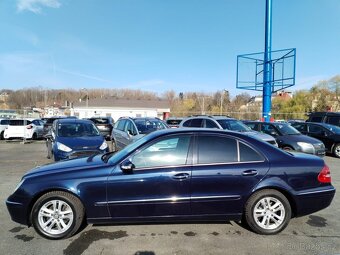 Mercedes Benz E220 - 5