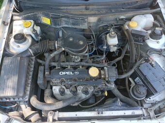 Astra 1,6 - 5