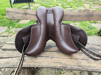 Premier Equine Bordeux Monoflap 17" - 5