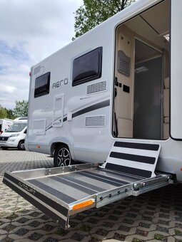 Obytný vůz Aero 650 CPH pro handicapované, Across Car - 5