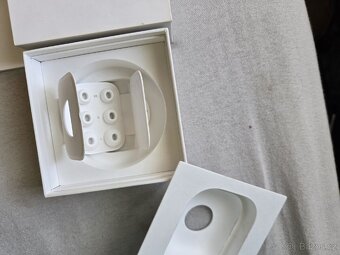 Airpods Pro 2. generace s USB-C - 5
