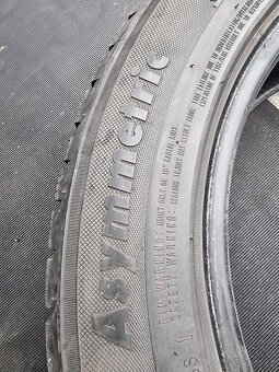 225/60r18 Kumho zimni pneu - 5