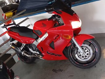 Honda vfr800 fi - 5