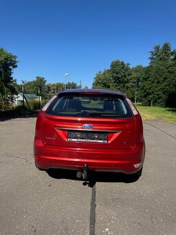 FORD FOCUS 1,8 16V - 5